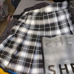 Shein skirt size L